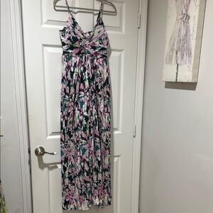 Floral Maxi Dress in Pink and Black jumpsuit small